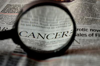 Rak trzustki – pierwsze objawy choroby i przebieg leczenia